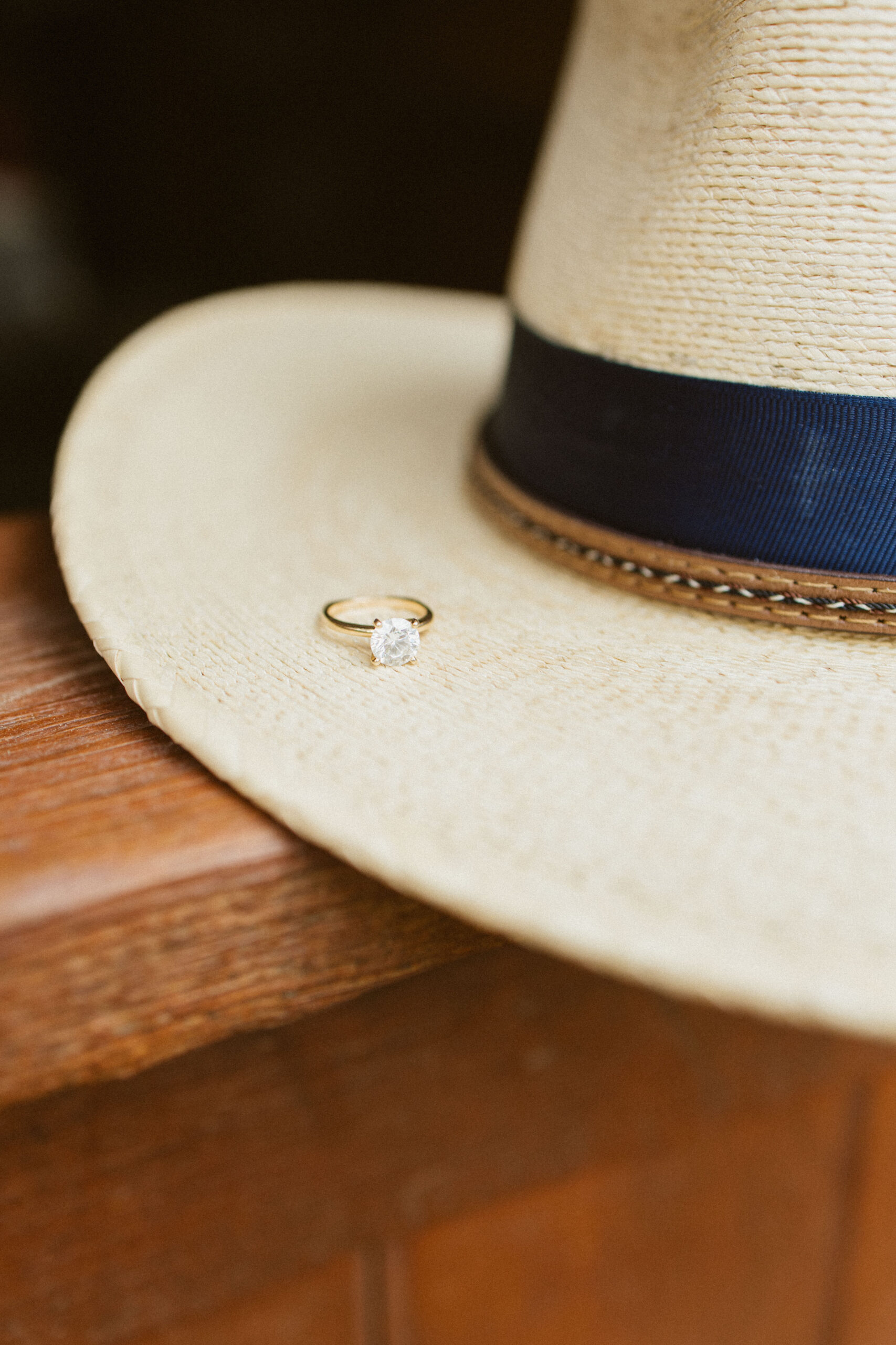 unconventional elopement inspiration from New Mexico!