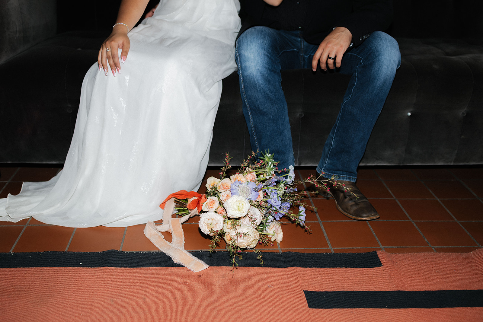 detail photo of an elegant wedding New Mexico wedding day