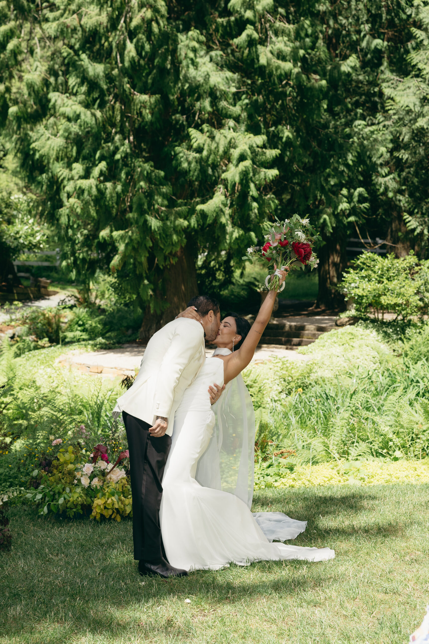 Chateau Lill Wedding by Queanna Lynn Washington Wedding Photographer 