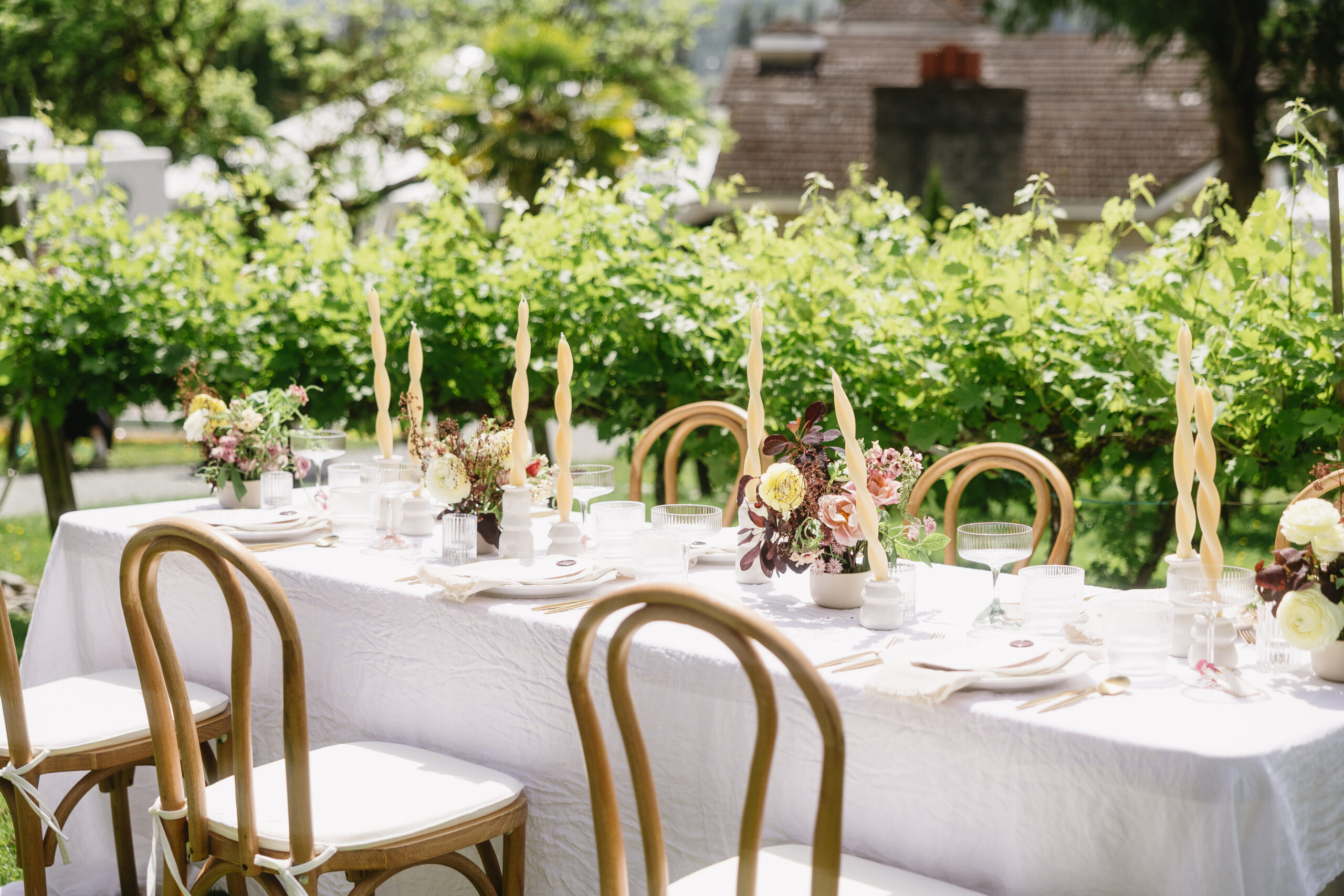 Chateau Lill Wedding by Queanna Lynn Washington Wedding Photographer 