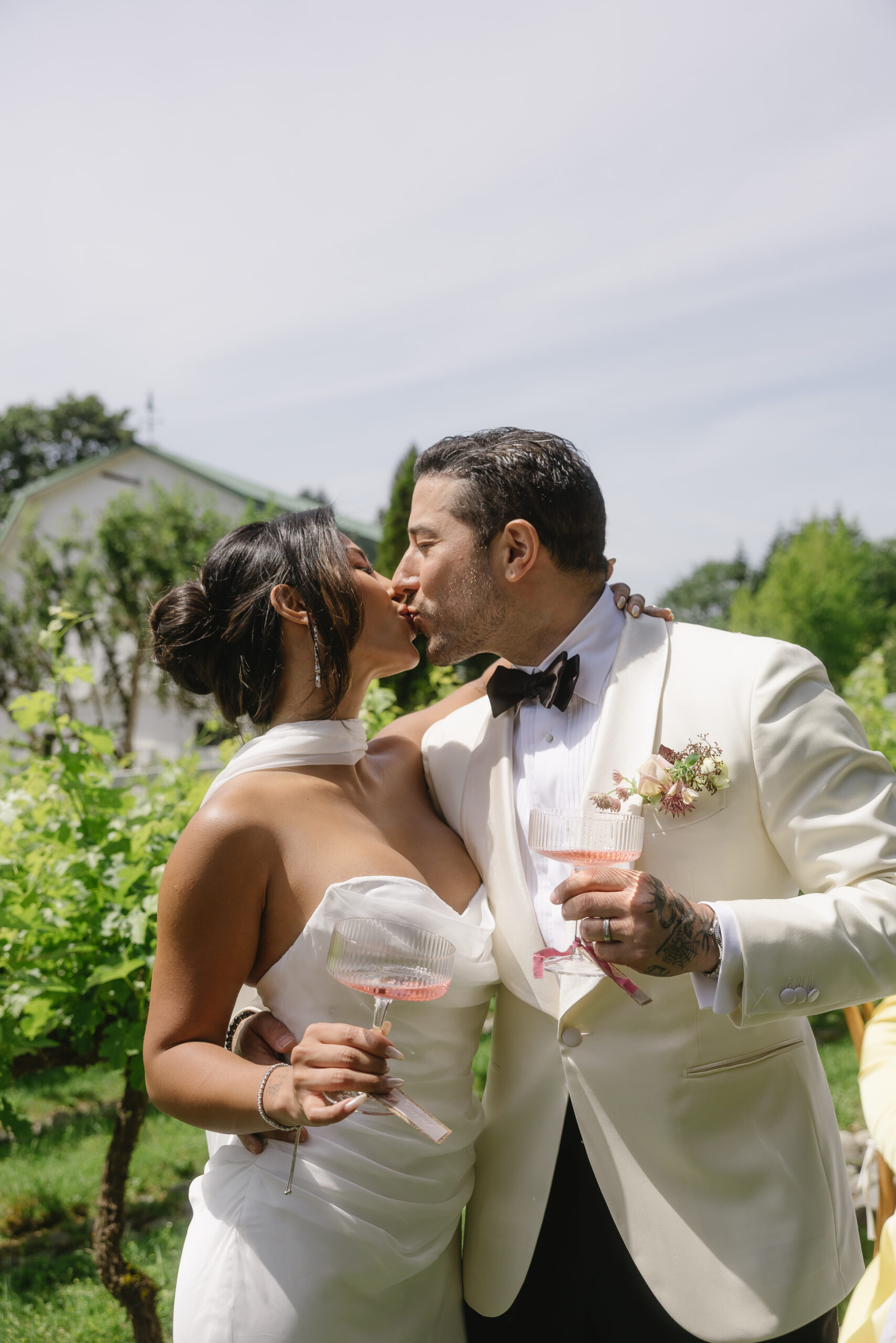 Chateau Lill Wedding by Queanna Lynn Washington Wedding Photographer 